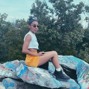 Meet your Posher, Corinne